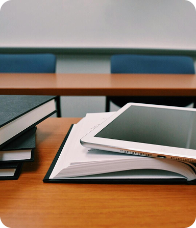 2. Becas para combatir la deserción escolar